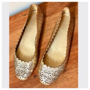 COACH Etched Metallic Gold Leather Ballet Flats Size 10